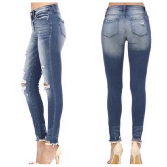 KanCan Skinny Destructed Jean - Picture 4 of 4